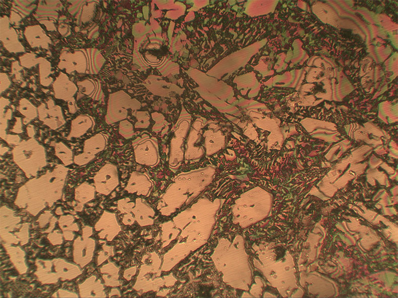 耐磨焊絲金相組織圖(圖3) 耐磨焊絲金相組織圖(圖3)